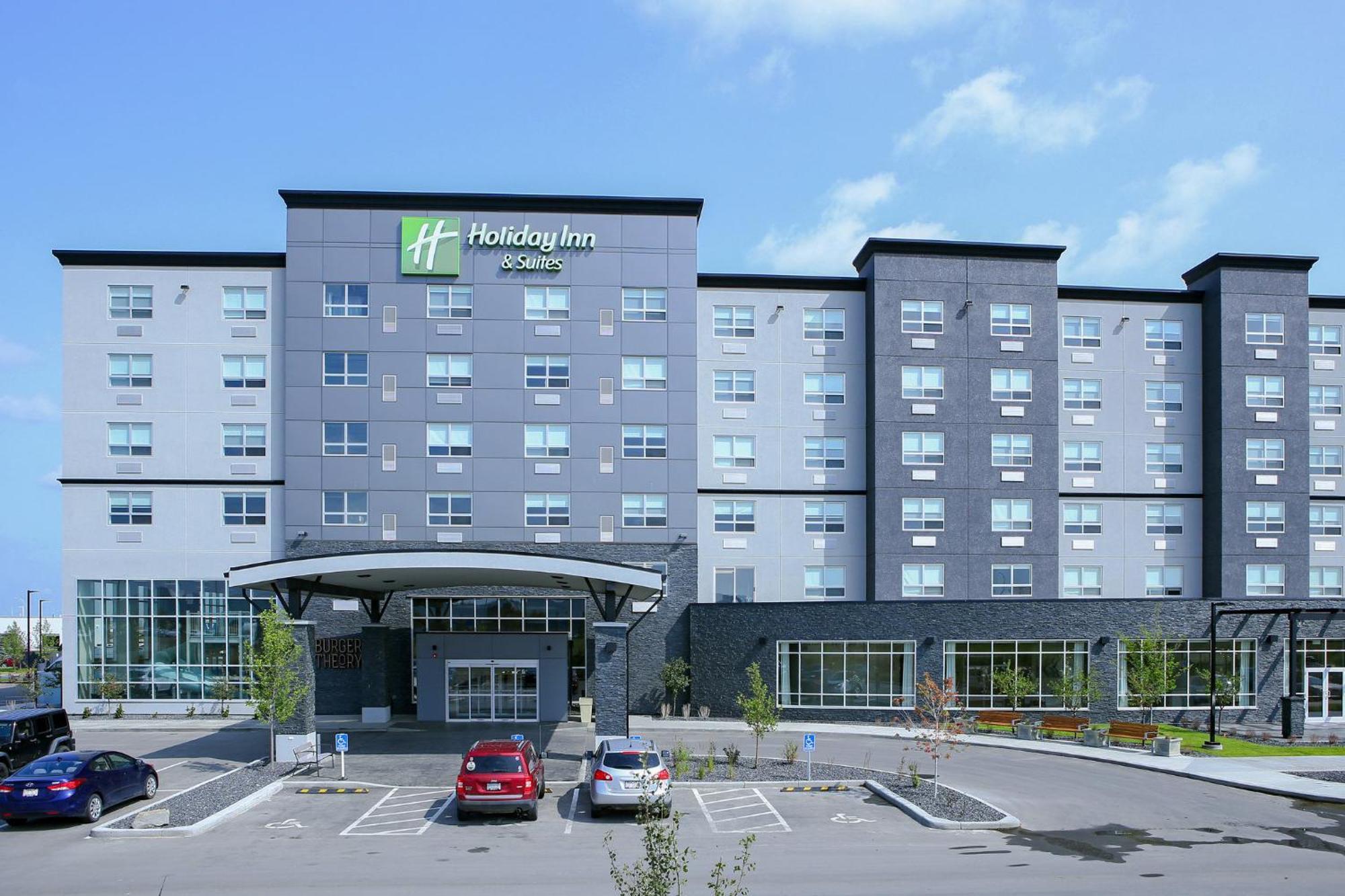 Hotel & - Airport North By Ihg Calgary